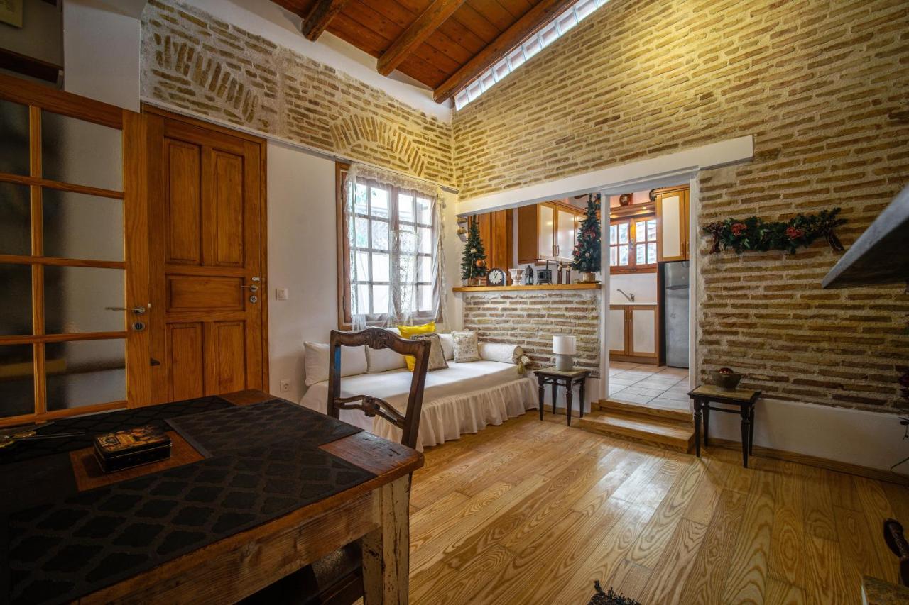 Luxurious Villa at Mets Athènes Extérieur photo
