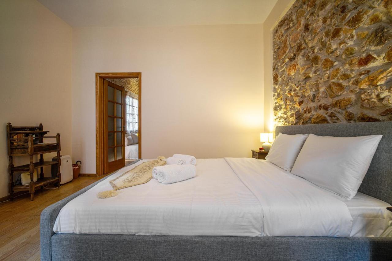 Luxurious Villa at Mets Athènes Extérieur photo