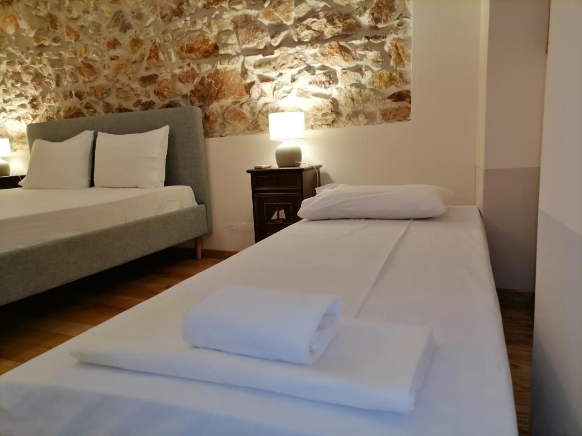 Luxurious Villa at Mets Athènes Extérieur photo